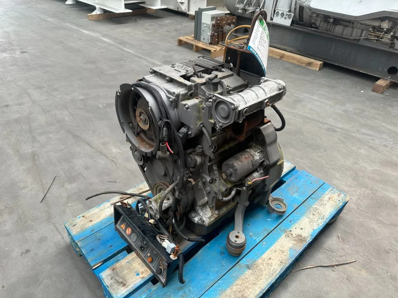 Deutz F2L 1011 Diesel Motor 20.5 kW 28 PK 2 cylinder diesel Engine - Motor para Equipo de manutención: foto 5 Deutz F2L 1011 Diesel Motor 20.5 kW 28 PK 2 cylinder diesel Engine - Motor para Equipo de manutención: foto 5