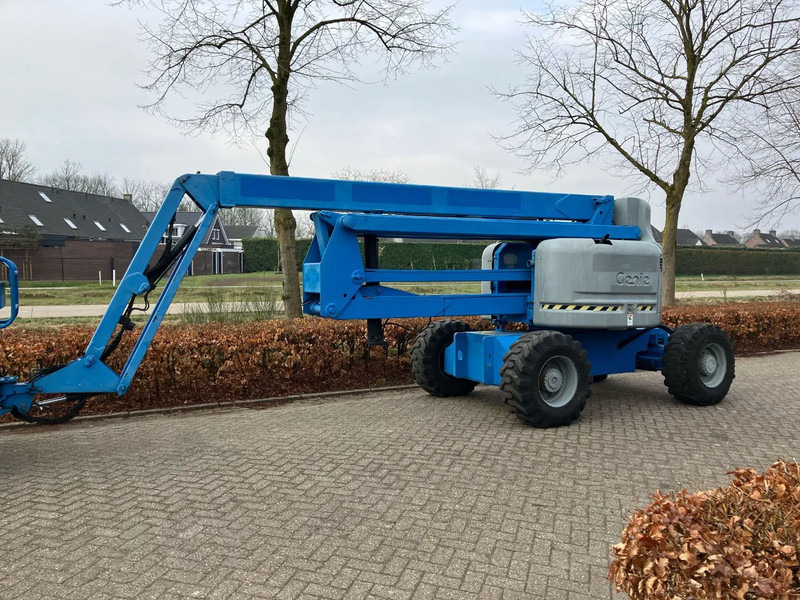 Genie Z60/34 Deutz Diesel 4 x 4 Knik Telescoop Hoogwerker 20.4 meter werkhoogte - Plataforma articulada: foto 3 Genie Z60/34 Deutz Diesel 4 x 4 Knik Telescoop Hoogwerker 20.4 meter werkhoogte - Plataforma articulada: foto 3