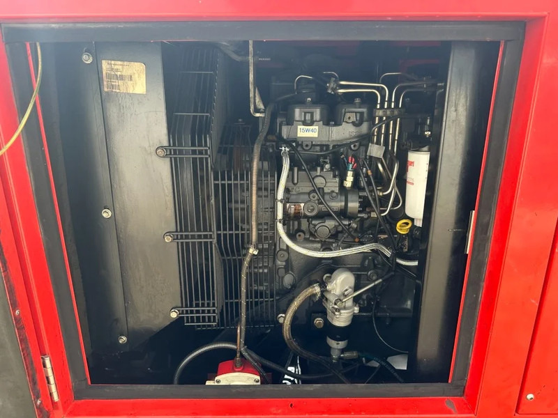 Himoinsa HFW 45 Iveco FPT Mecc Alte Spa 45 kVA Silent generatorset - Generador industriale: foto 4 Himoinsa HFW 45 Iveco FPT Mecc Alte Spa 45 kVA Silent generatorset - Generador industriale: foto 4