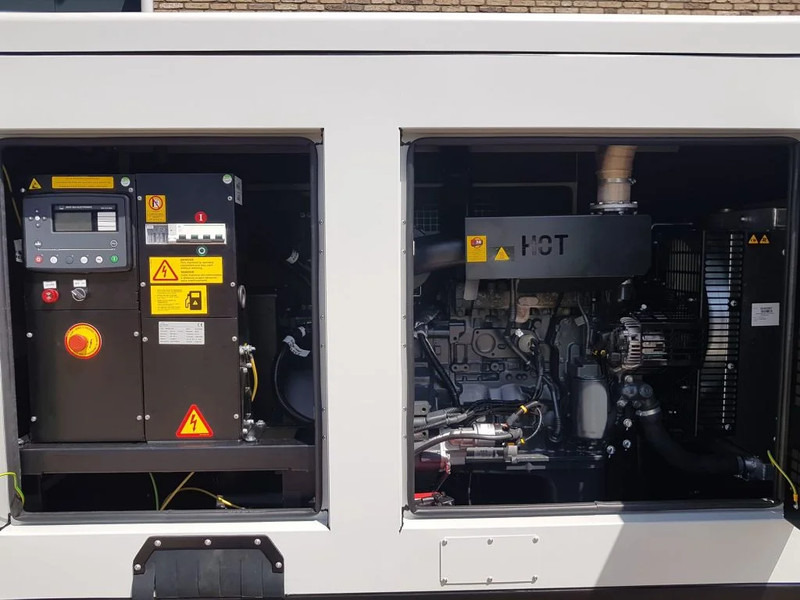 Himoinsa HFW60 Iveco Stamford 60 kVA Supersilent generatorset New ! - Generador industriale: foto 3 Himoinsa HFW60 Iveco Stamford 60 kVA Supersilent generatorset New ! - Generador industriale: foto 3