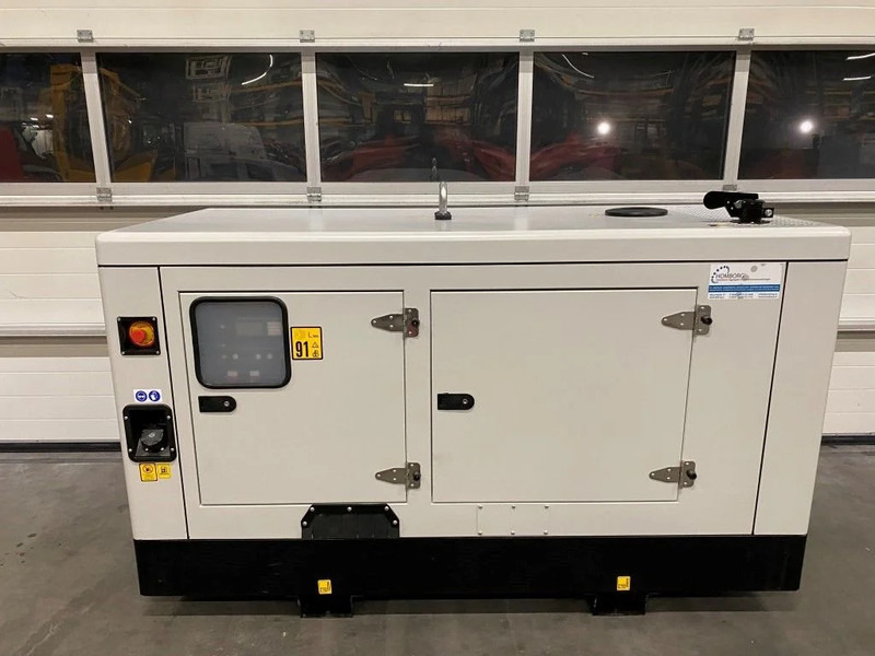 Himoinsa Yanmar Stamford 35 kVA Supersilent Generatorset Nieuw ! - Generador industriale: foto 5 Himoinsa Yanmar Stamford 35 kVA Supersilent Generatorset Nieuw ! - Generador industriale: foto 5