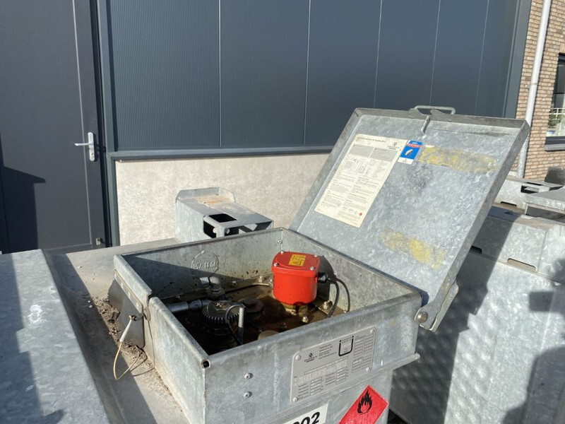 IBC Rietberg 1000 liter IBC Dieseltank Gegalvaniseerd - Tanque de almacenamiento: foto 5 IBC Rietberg 1000 liter IBC Dieseltank Gegalvaniseerd - Tanque de almacenamiento: foto 5