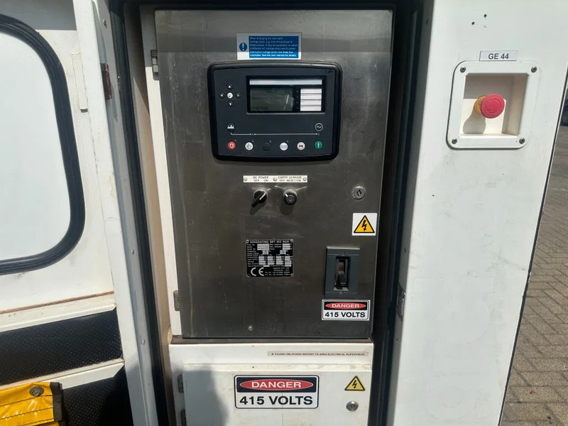 Iveco FPT NEF45 SM1A.A004 Stamford 60 kVA Silent Rental generatorset - Generador industriale: foto 3 Iveco FPT NEF45 SM1A.A004 Stamford 60 kVA Silent Rental generatorset - Generador industriale: foto 3