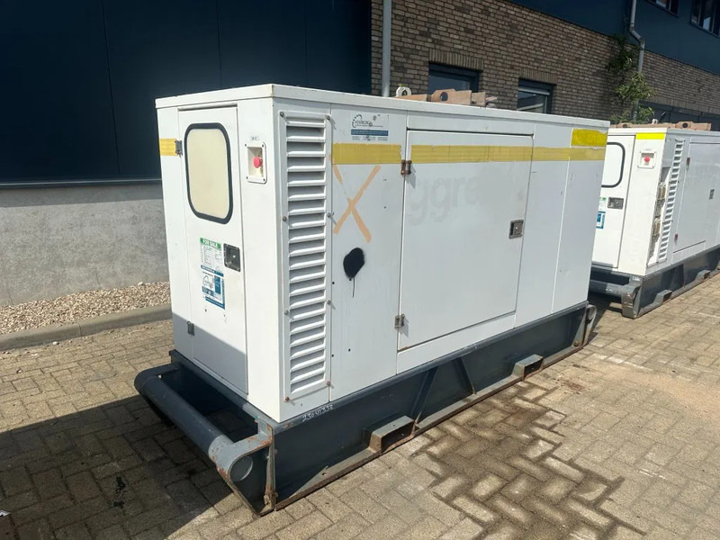 Iveco FPT NEF45 SM1A.A004 Stamford 60 kVA Silent Rental generatorset - Generador industriale: foto 4 Iveco FPT NEF45 SM1A.A004 Stamford 60 kVA Silent Rental generatorset - Generador industriale: foto 4