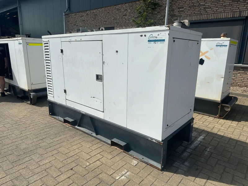 Iveco FPT NEF45 SM1A.A004 Stamford 60 kVA Silent Rental generatorset - Generador industriale: foto 4 Iveco FPT NEF45 SM1A.A004 Stamford 60 kVA Silent Rental generatorset - Generador industriale: foto 4