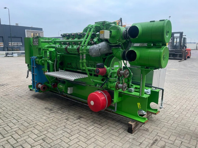 Jenbacher JW312 GSB Stamford 910 kVA gas generatorset - Generador industriale: foto 3 Jenbacher JW312 GSB Stamford 910 kVA gas generatorset - Generador industriale: foto 3