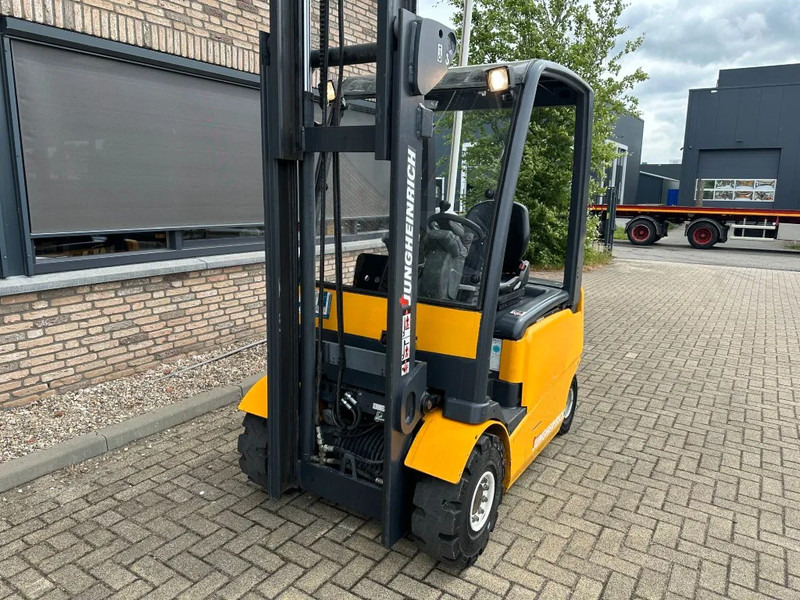 Jungheinrich EFG 425 K 2.5 ton Triplex Freelift Sideshift Elektra Heftruck - Carretilla elevadora eléctrica: foto 3 Jungheinrich EFG 425 K 2.5 ton Triplex Freelift Sideshift Elektra Heftruck - Carretilla elevadora eléctrica: foto 3