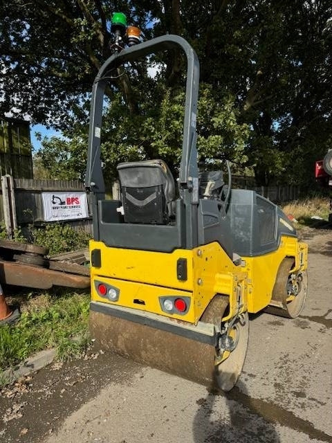 Bomag BW 120 AD-5 - Apisonadora de asfalto: foto 2 Bomag BW 120 AD-5 - Apisonadora de asfalto: foto 2