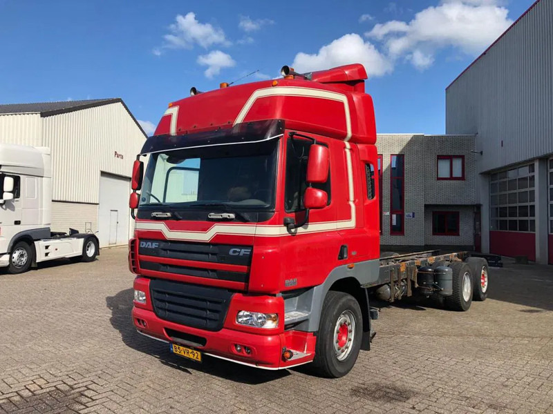 DAF CF 85 FAN CF 85.410 EURO 5 - Camión chasis: foto 3 DAF CF 85 FAN CF 85.410 EURO 5 - Camión chasis: foto 3