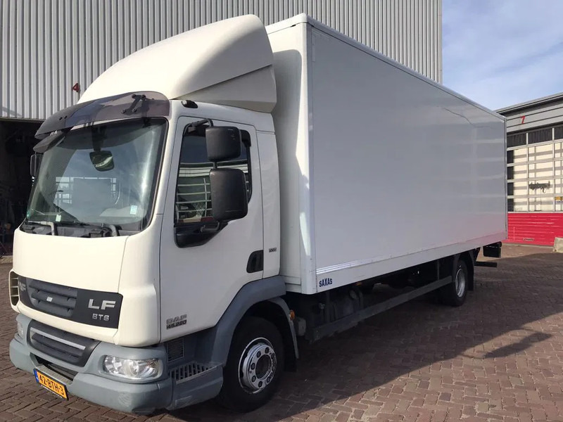 DAF LF 45 12.220 EURO 5 EEV - Camión caja cerrada: foto 3 DAF LF 45 12.220 EURO 5 EEV - Camión caja cerrada: foto 3