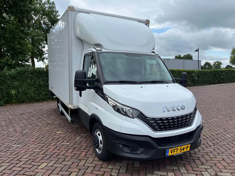 Iveco Daily 35C16 Achterdeuren (15 diverse modellen op voorraad) - Furgoneta caja cerrada, Furgoneta combi: foto 4 Iveco Daily 35C16 Achterdeuren (15 diverse modellen op voorraad) - Furgoneta caja cerrada, Furgoneta combi: foto 4