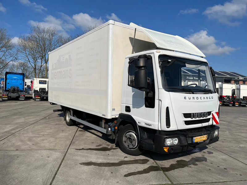 Iveco EuroCargo 75 E21 MANUAL - Camión caja cerrada: foto 5 Iveco EuroCargo 75 E21 MANUAL - Camión caja cerrada: foto 5