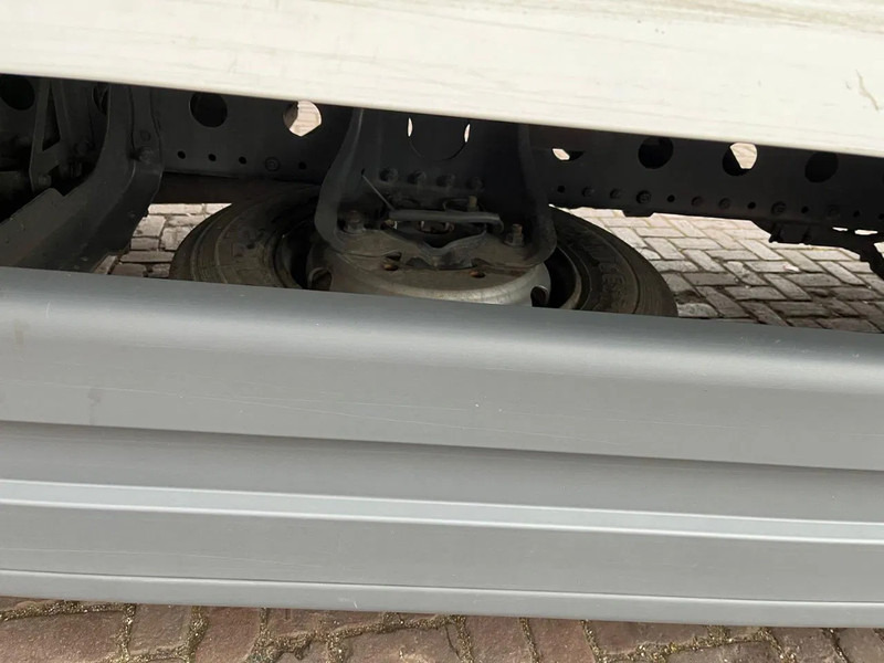 Camión caja cerrada Mercedes-Benz Atego 816: foto 19