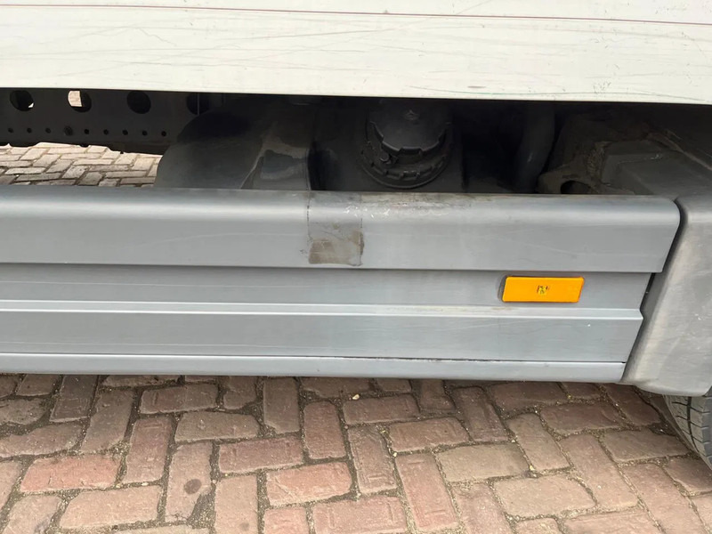 Camión caja cerrada Mercedes-Benz Atego 816: foto 16