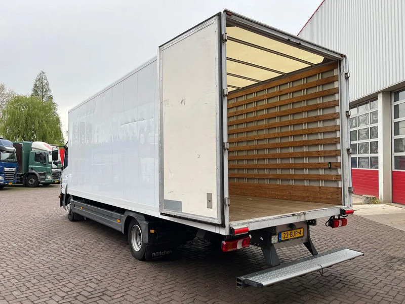 Camión caja cerrada Mercedes-Benz Atego 816: foto 9