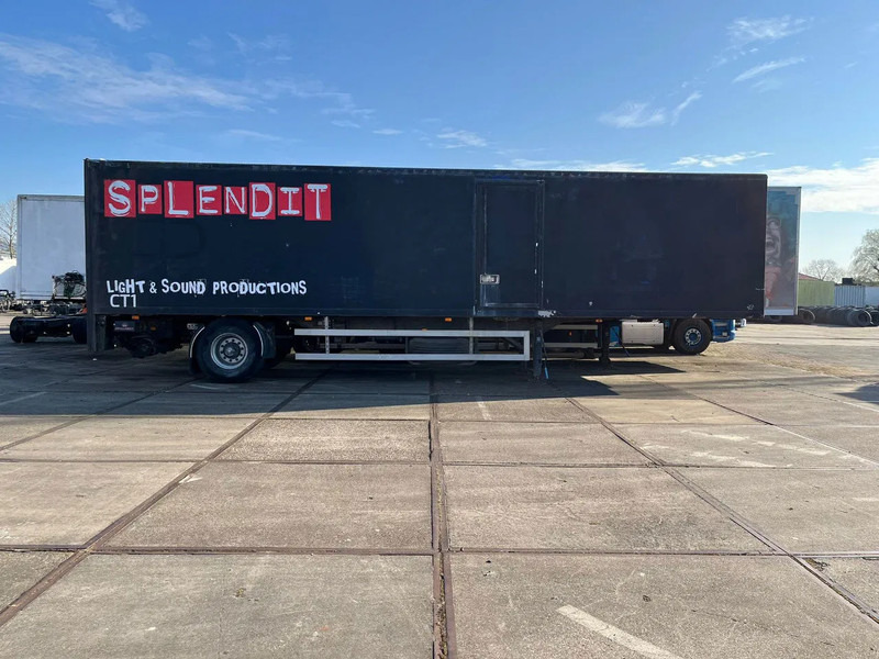 Netam-Fruehauf ONCRK 22110 - Semirremolque caja cerrada: foto 3 Netam-Fruehauf ONCRK 22110 - Semirremolque caja cerrada: foto 3