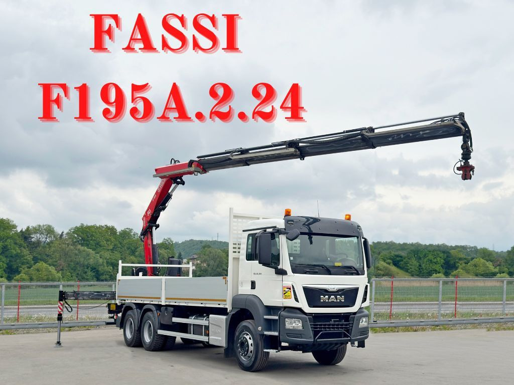 MAN TGS 26.360* FASSI F195A.2.24 / FUNK * 6x4 * TOP - Camión grúa: foto 1 MAN TGS 26.360* FASSI F195A.2.24 / FUNK * 6x4 * TOP - Camión grúa: foto 1
