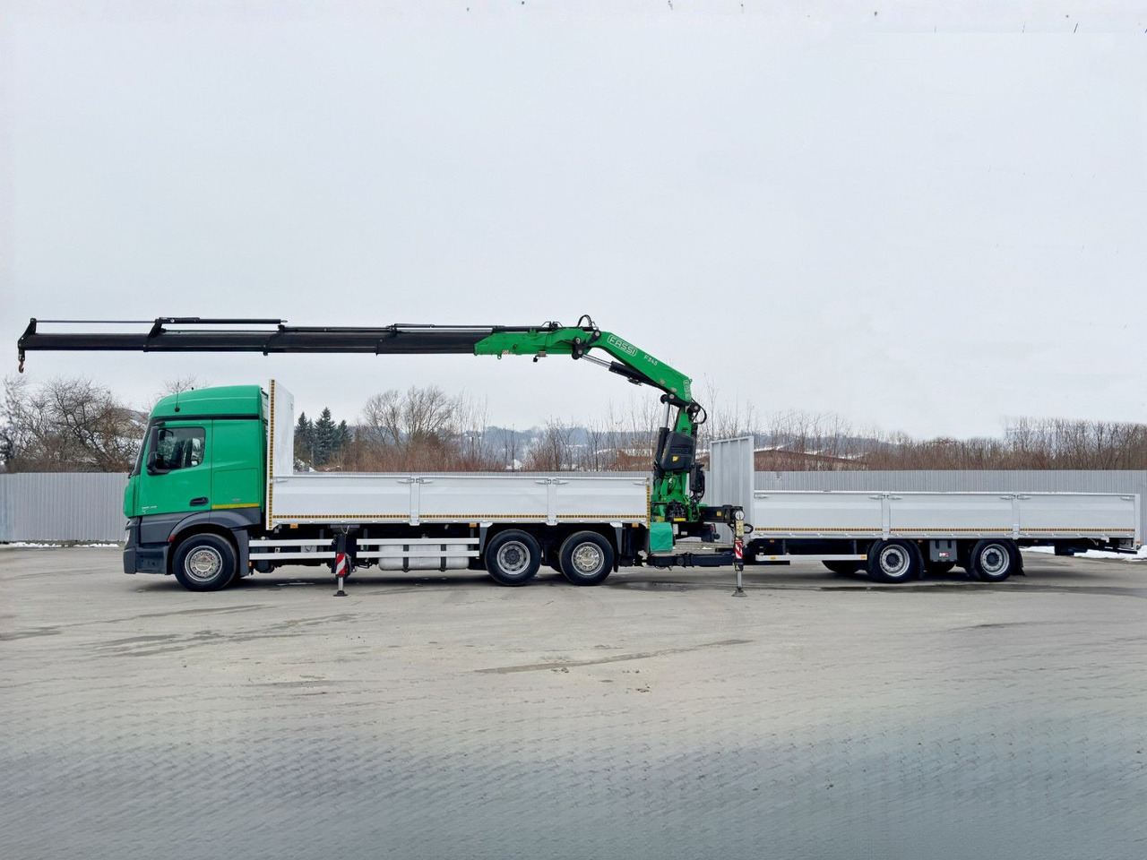 Mercedes-Benz ACTROS 2645 * FASSI F345.24 XE + FUNK + Anhänger - Camión grúa: foto 5 Mercedes-Benz ACTROS 2645 * FASSI F345.24 XE + FUNK + Anhänger - Camión grúa: foto 5
