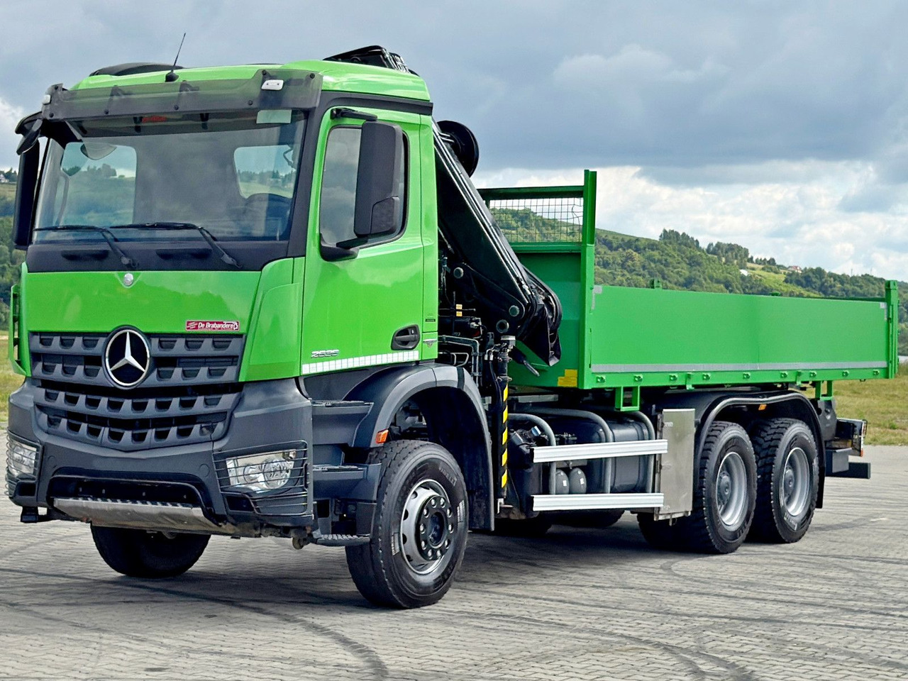 Mercedes-Benz AROCS 2636 * HIAB 122 ES - 3 HIPRO * 6x4 - Camión volquete, Camión grúa: foto 4 Mercedes-Benz AROCS 2636 * HIAB 122 ES - 3 HIPRO * 6x4 - Camión volquete, Camión grúa: foto 4