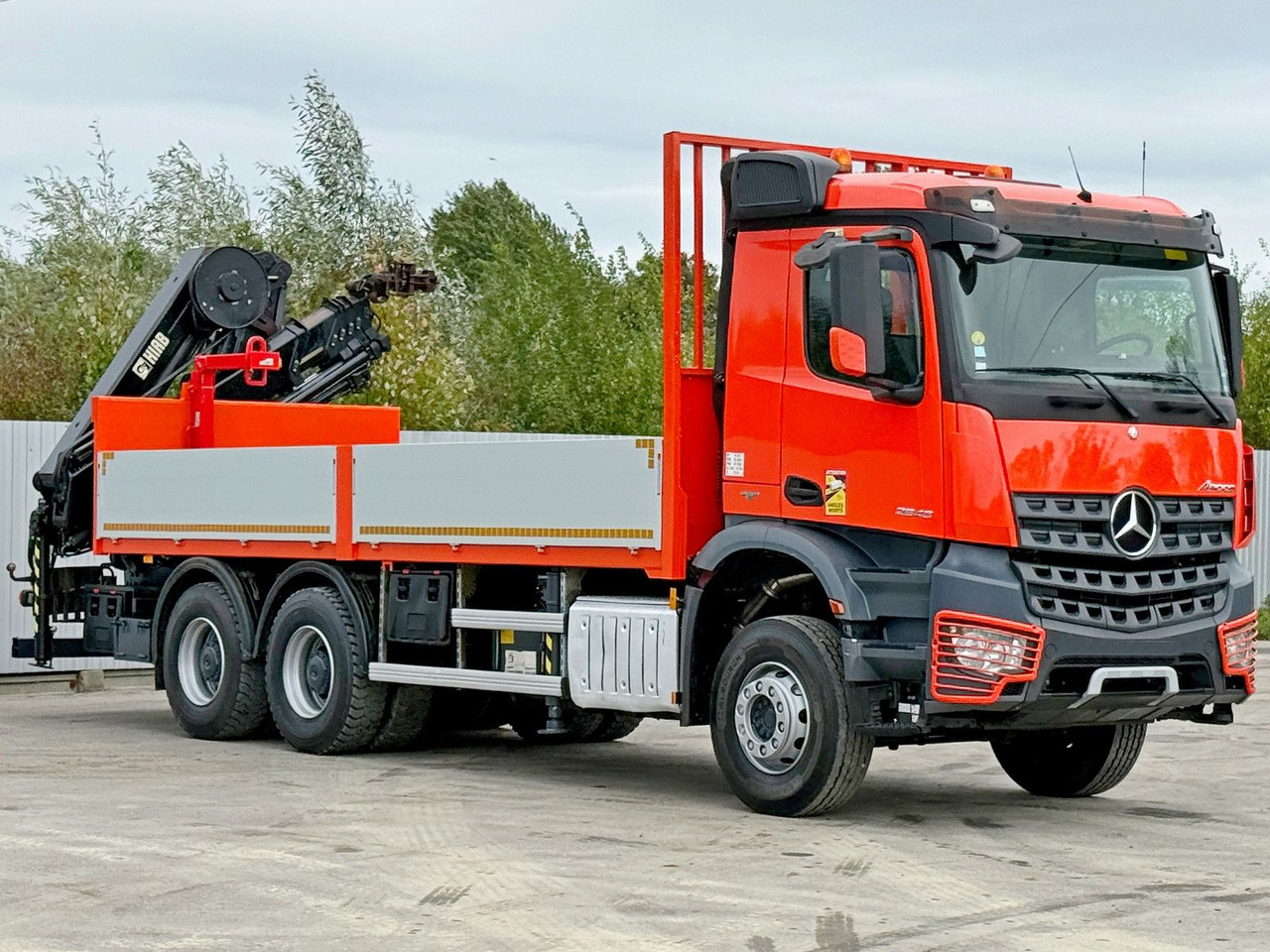 Mercedes-Benz AROCS 2643 *HIAB X-HIDUO 188 ES-5/FUNK * 6x4 - Camión grúa: foto 4 Mercedes-Benz AROCS 2643 *HIAB X-HIDUO 188 ES-5/FUNK * 6x4 - Camión grúa: foto 4