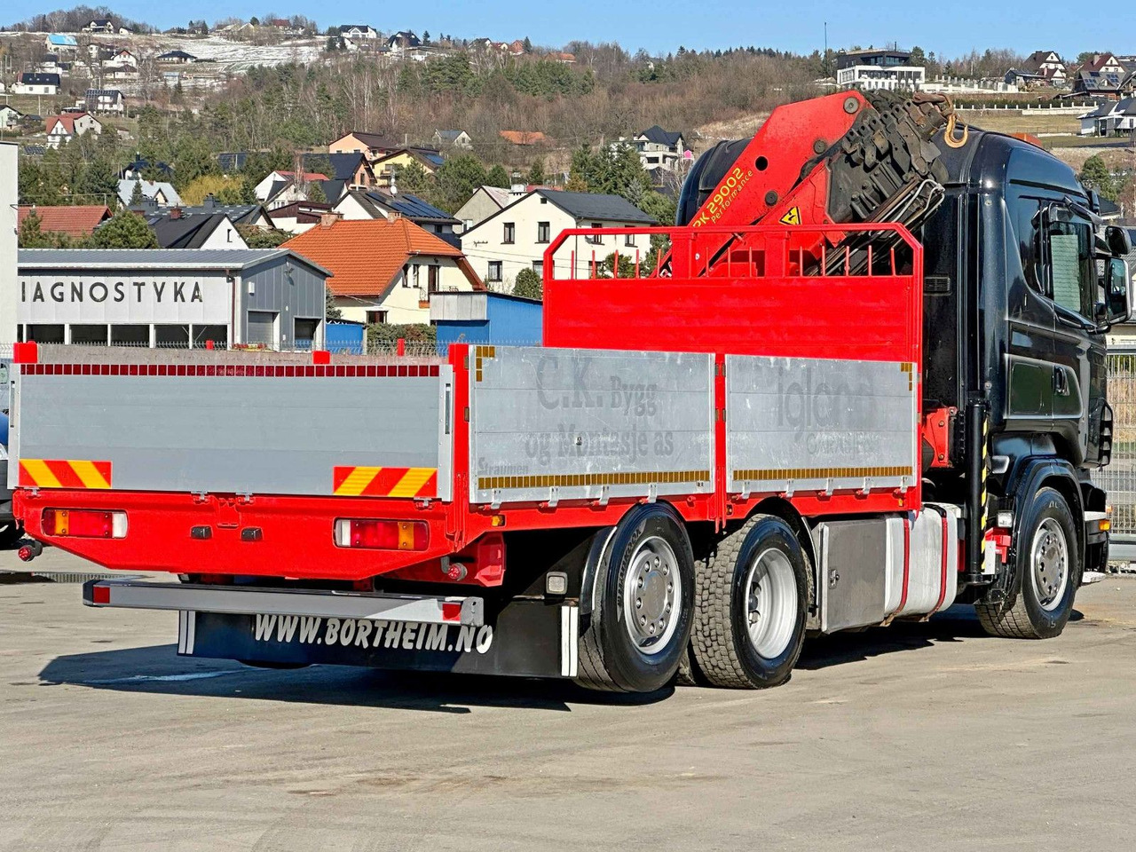 Scania P450 *PRITSCHE 5,05m * PK 29002/FUNK *TOPZUSTAND - Camión grúa: foto 5 Scania P450 *PRITSCHE 5,05m * PK 29002/FUNK *TOPZUSTAND - Camión grúa: foto 5