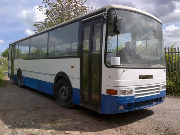 1993 VOLVO B10m 10 METRE BUS LEFT HAND DRIVE - Autobús suburbano: foto 1 1993 VOLVO B10m 10 METRE BUS LEFT HAND DRIVE - Autobús suburbano: foto 1