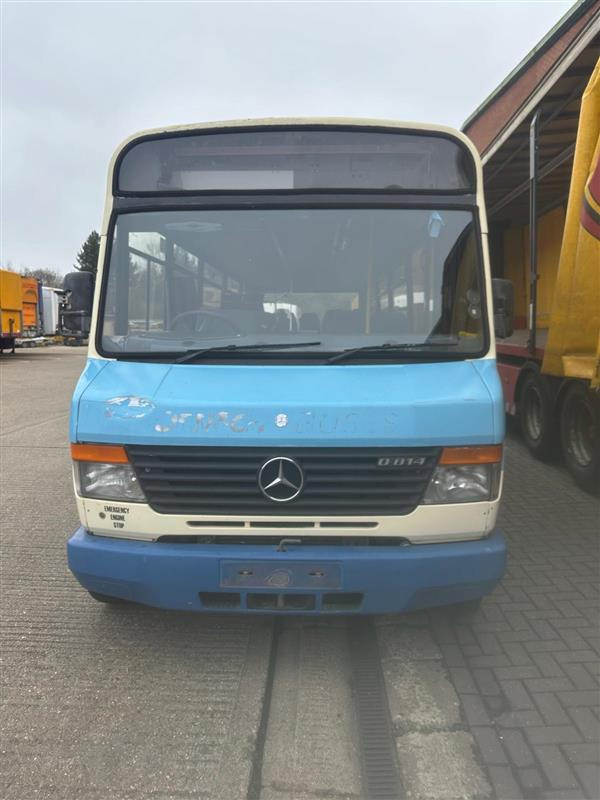 2000 Mercedes 814 Vario Automatic - Autobús suburbano: foto 2 2000 Mercedes 814 Vario Automatic - Autobús suburbano: foto 2