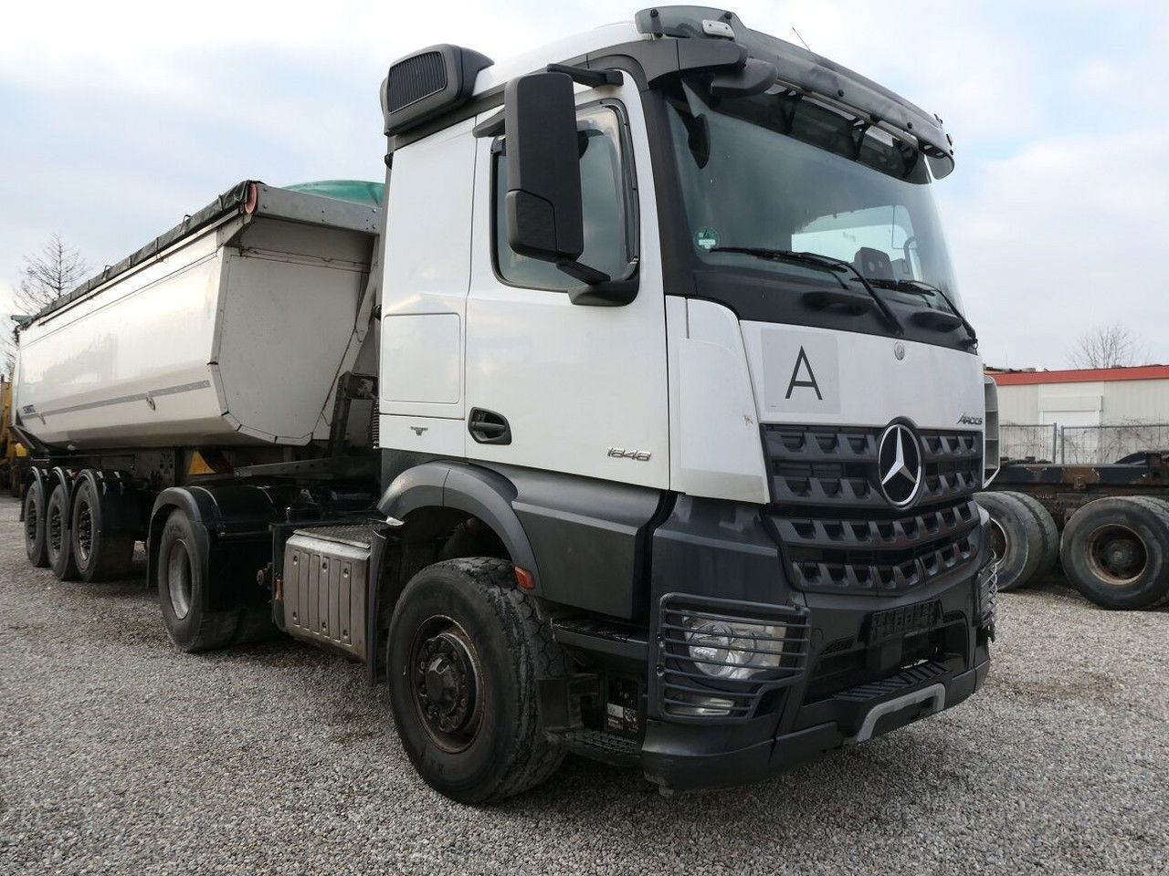 Mercedes-Benz Arocs 18 48 HAD - Cabeza tractora: foto 2 Mercedes-Benz Arocs 18 48 HAD - Cabeza tractora: foto 2