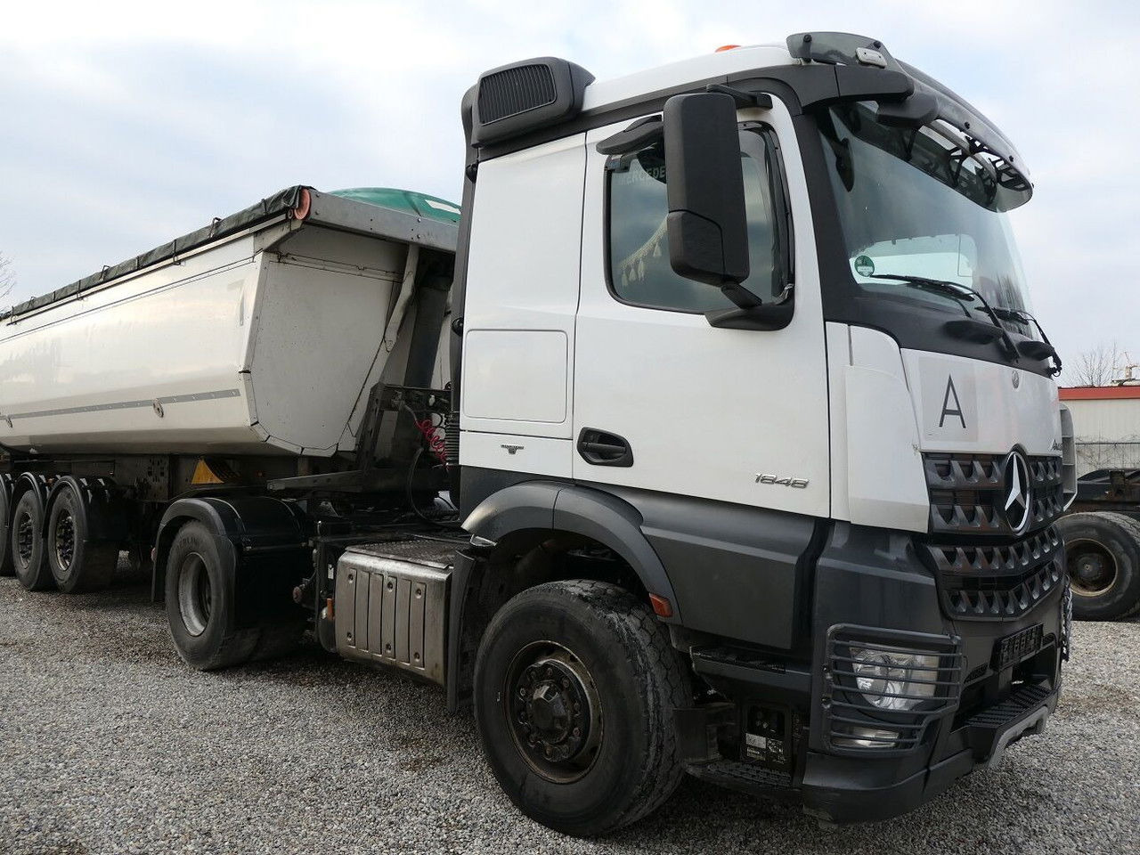 Mercedes-Benz Arocs 18 48 HAD - Cabeza tractora: foto 4 Mercedes-Benz Arocs 18 48 HAD - Cabeza tractora: foto 4