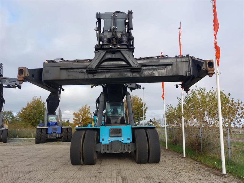KONECRANES SMV 4532 TC5 - Reach stacker: foto 5 KONECRANES SMV 4532 TC5 - Reach stacker: foto 5
