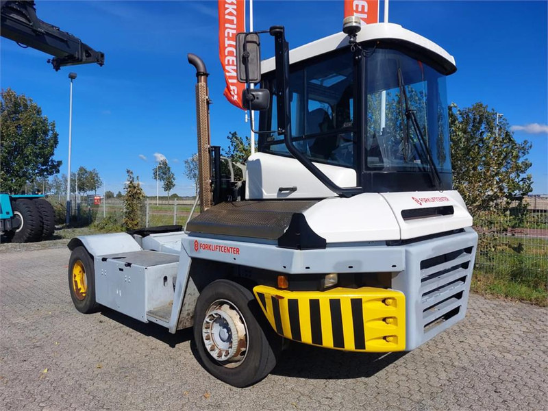 Terberg TT223 - Tractor industrial: foto 1 Terberg TT223 - Tractor industrial: foto 1