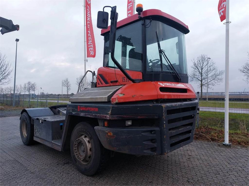 Terberg TT223 - Tractor industrial: foto 1 Terberg TT223 - Tractor industrial: foto 1