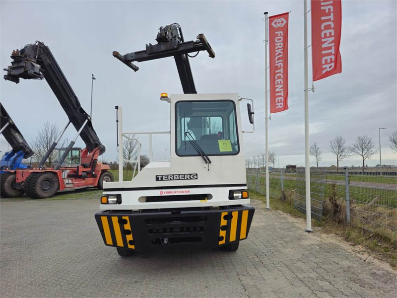 Terberg YT220 - Tractor industrial: foto 5 Terberg YT220 - Tractor industrial: foto 5