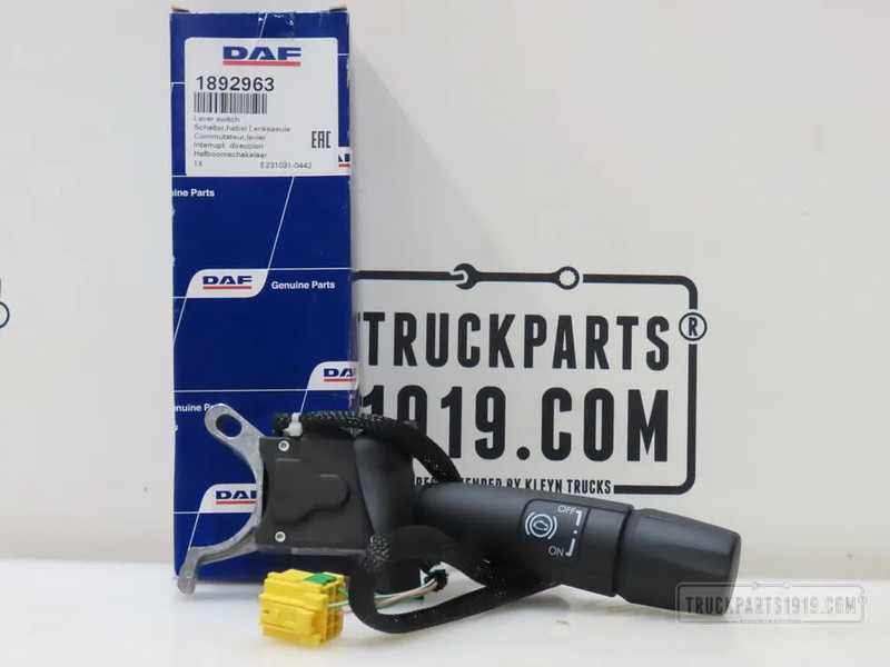 DAF 1892963 Stuurkolom- en bedieningsschakelaar - Salpicadero para Camión: foto 1 DAF 1892963 Stuurkolom- en bedieningsschakelaar - Salpicadero para Camión: foto 1