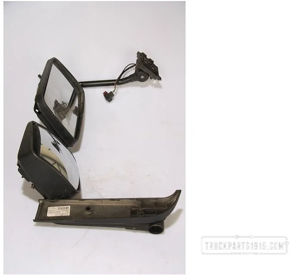 Renault Body & Chassis Parts Spiegel rechts used - Espejo retrovisor para Camión: foto 1 Renault Body & Chassis Parts Spiegel rechts used - Espejo retrovisor para Camión: foto 1
