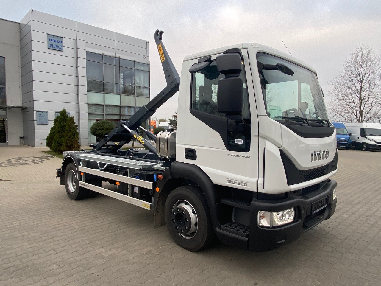 Iveco Eurocargo 120-220 ML120E22/P - Camión multibasculante: foto 4 Iveco Eurocargo 120-220 ML120E22/P - Camión multibasculante: foto 4