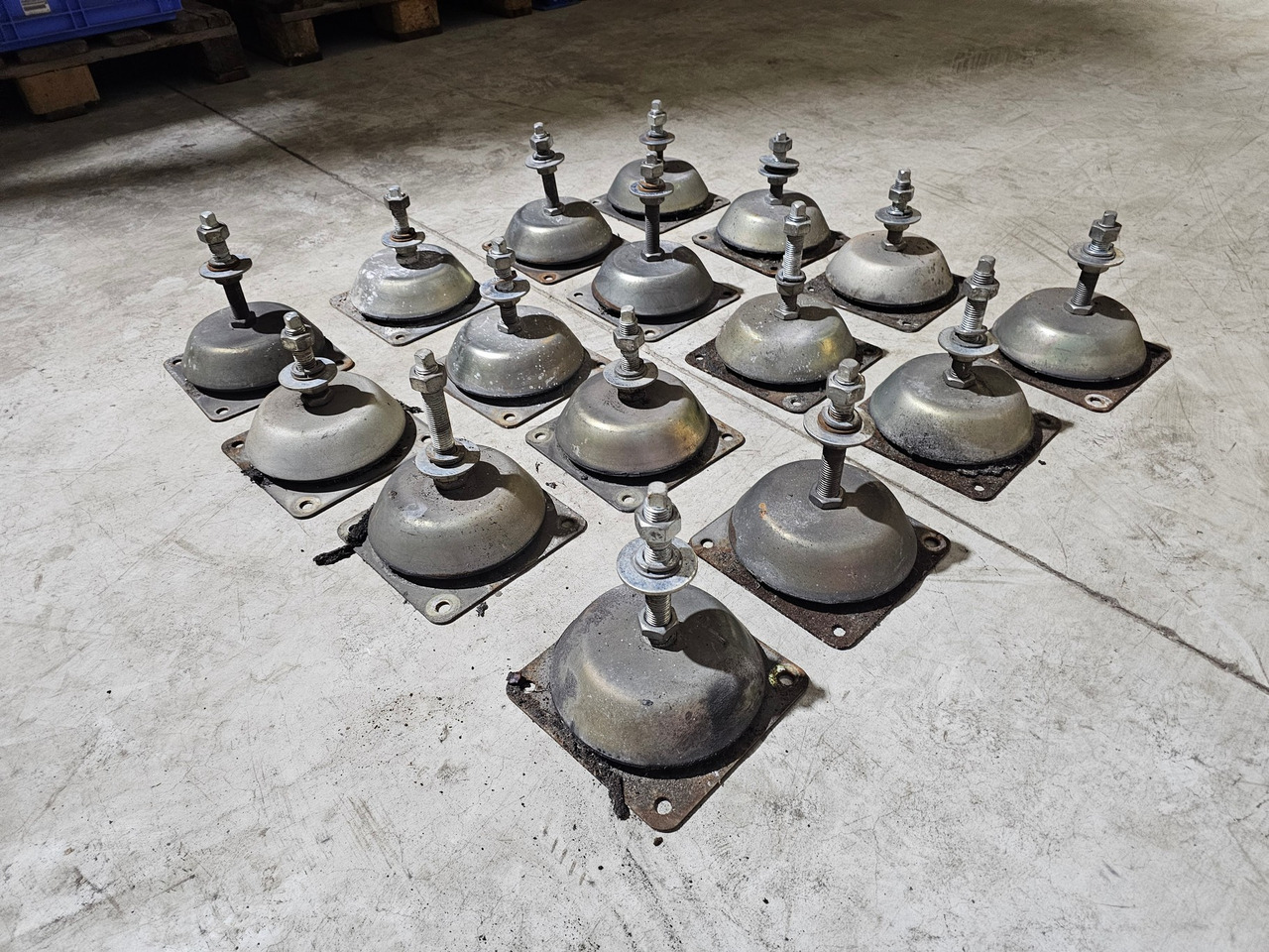 Unknown Onbekend Vibration Dampers Trillingdempers - Otra maquinaria: foto 5 Unknown Onbekend Vibration Dampers Trillingdempers - Otra maquinaria: foto 5