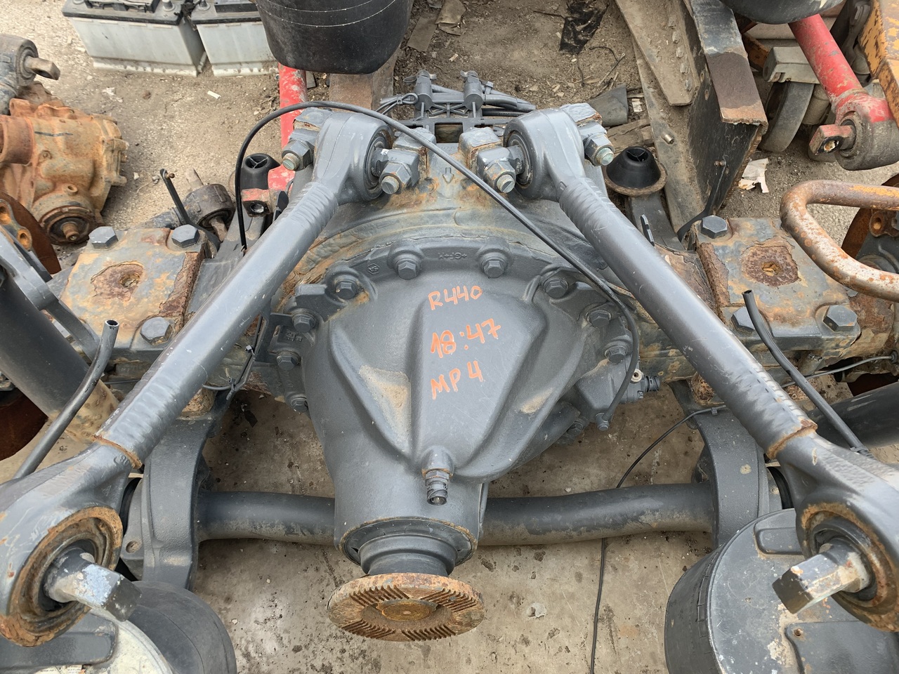 MERCEDES-BENZ REAR AXLE FOR ACTROS MP4 FINAL DRIVE R440 18:47 - Eje posterior: foto 1 MERCEDES-BENZ REAR AXLE FOR ACTROS MP4 FINAL DRIVE R440 18:47 - Eje posterior: foto 1