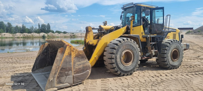 Komatsu WA480-5 - Cargadora de ruedas: foto 1 Komatsu WA480-5 - Cargadora de ruedas: foto 1