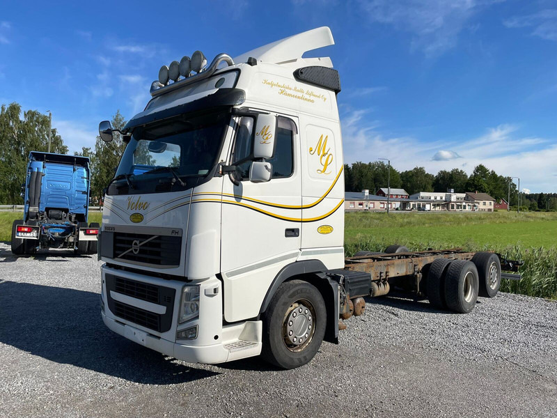Volvo FH500 6x2 - Camión chasis: foto 1 Volvo FH500 6x2 - Camión chasis: foto 1