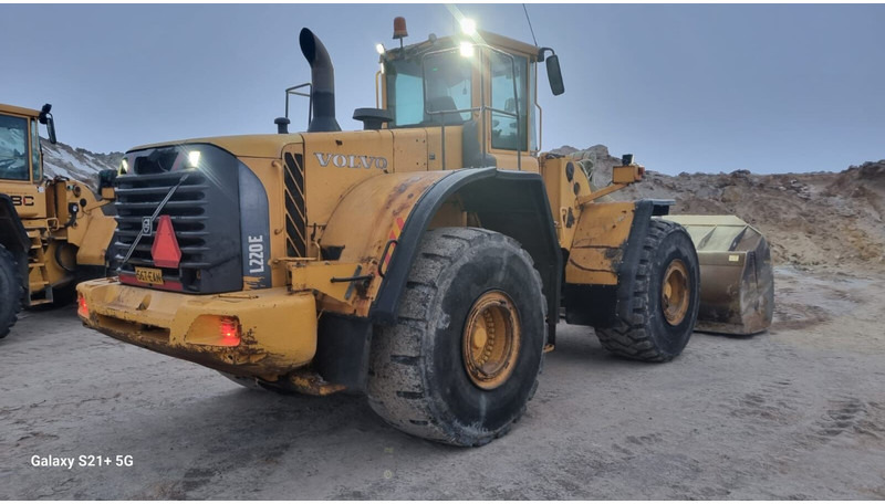 Volvo L220E - Cargadora de ruedas: foto 1 Volvo L220E - Cargadora de ruedas: foto 1