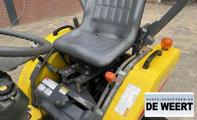 Iseki TPC15 , tpc 15 - Mini tractor: foto 5 Iseki TPC15 , tpc 15 - Mini tractor: foto 5