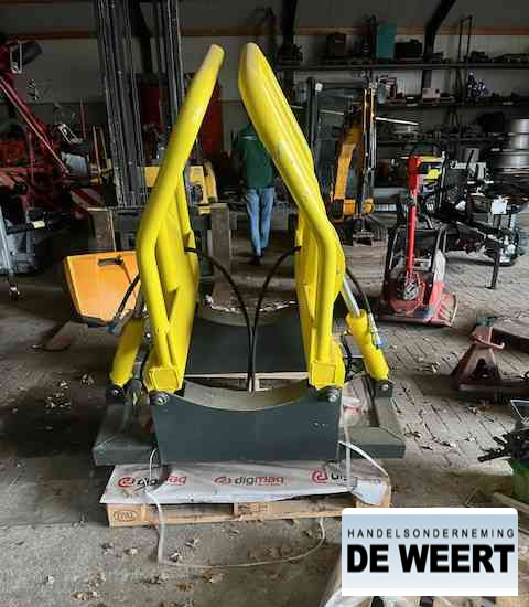 Digmag ronde balenklem + manitou snelwissel - Pinza para Maquinaria agrícola: foto 3 Digmag ronde balenklem + manitou snelwissel - Pinza para Maquinaria agrícola: foto 3