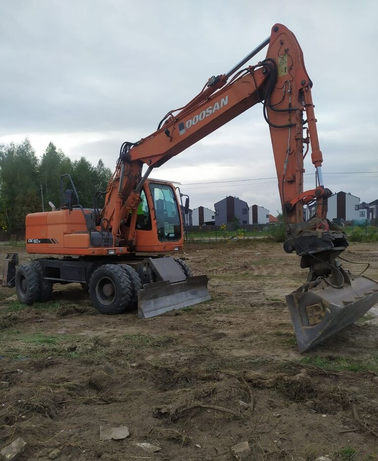 Doosan DX160 w - Excavadora de ruedas: foto 4 Doosan DX160 w - Excavadora de ruedas: foto 4
