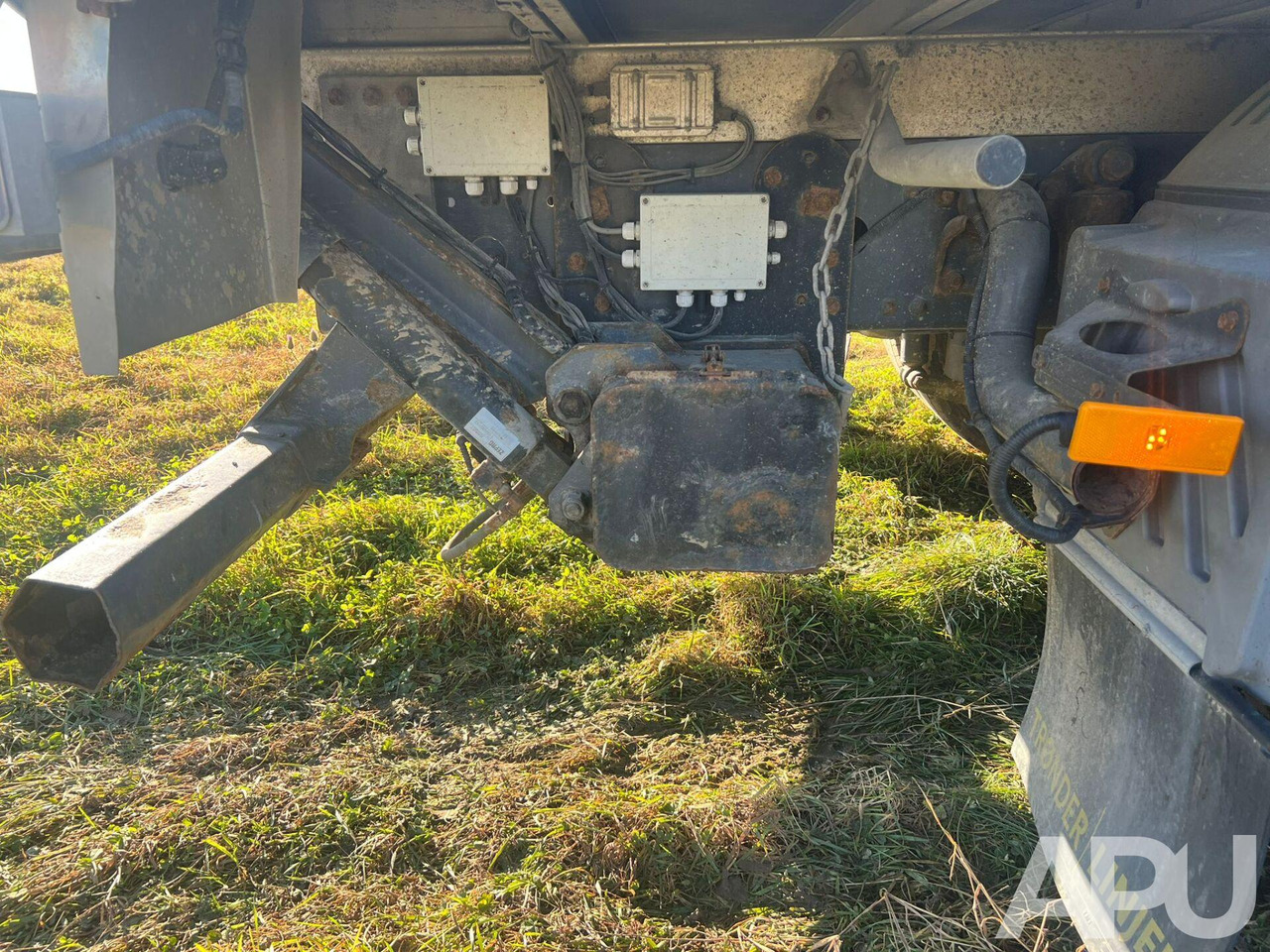 Camión caja cerrada Mercedes-Benz Atego 1324: foto 16