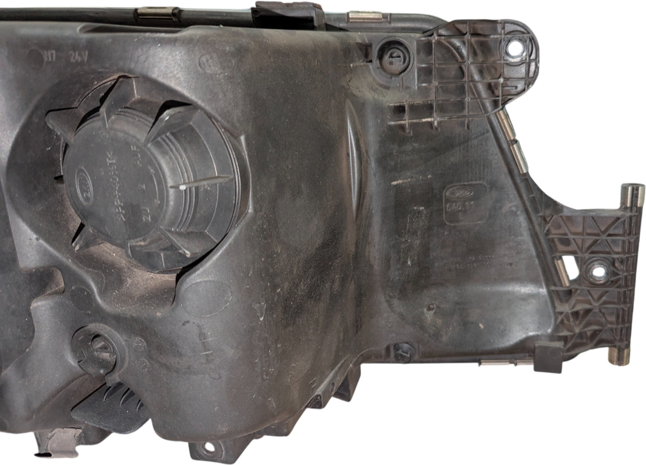 MAN TGX/TGS E6 XENON KOPLAMP GEBRUIKT LINKS 81251016713U - Faro delantero para Camión: foto 3 MAN TGX/TGS E6 XENON KOPLAMP GEBRUIKT LINKS 81251016713U - Faro delantero para Camión: foto 3