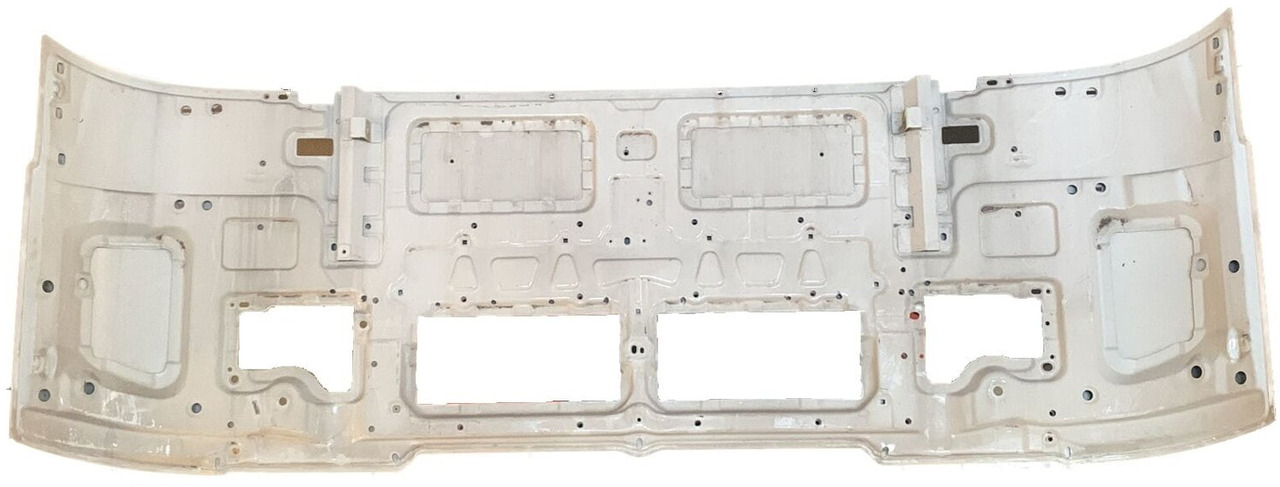 VOLVO FH4 MOTORKAP GEBRUIKT KAAL 82360122B - Capota para Camión: foto 2 VOLVO FH4 MOTORKAP GEBRUIKT KAAL 82360122B - Capota para Camión: foto 2