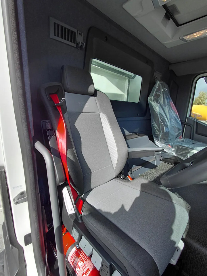 NEW Renault T380 Refrigerated Rigid - Camión frigorífico: foto 3 NEW Renault T380 Refrigerated Rigid - Camión frigorífico: foto 3