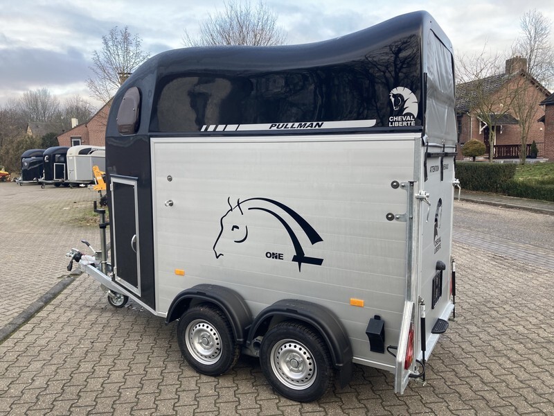 Remolque para caballos CHEVAL Liberté Gold One paardentrailer: foto 6 Remolque para caballos CHEVAL Liberté Gold One paardentrailer: foto 6