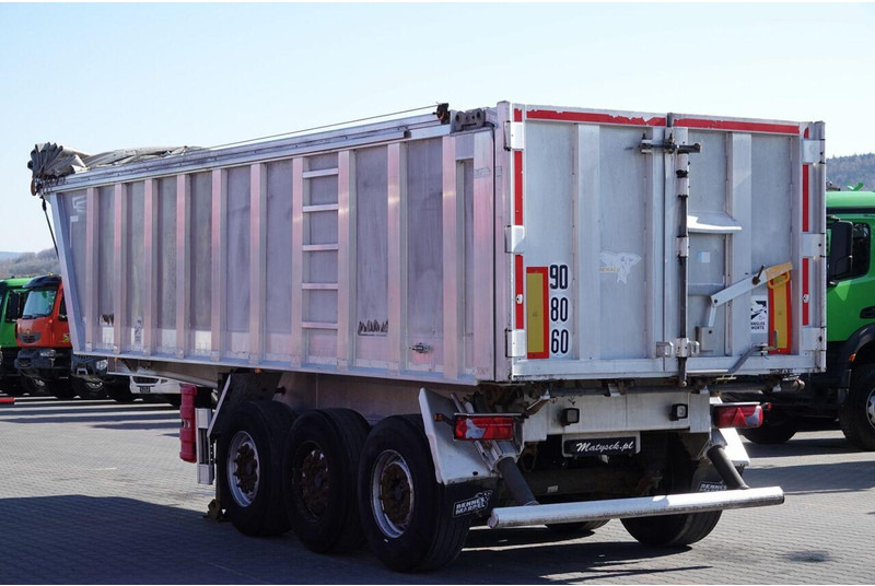 Benalu WYWROTKA ALUMINIOWA 28 M3 / OŚ PODNOSZONA / WAGA 5100 KG - Semirremolque volquete: foto 5 Benalu WYWROTKA ALUMINIOWA 28 M3 / OŚ PODNOSZONA / WAGA 5100 KG - Semirremolque volquete: foto 5